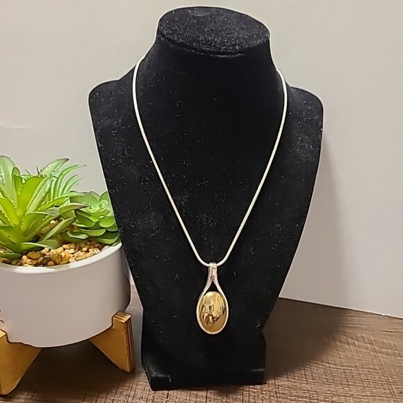 Unbranded Two-Sided Pendant Necklace Ladies Pre-Owned Silver Tone Everyday Gift‎ - Picture 7 of 8